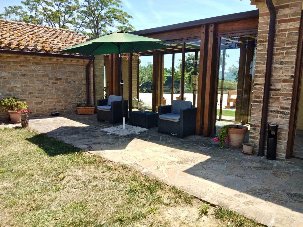Agriturismo "Le Piagge" Castelplanio Buitenkant foto